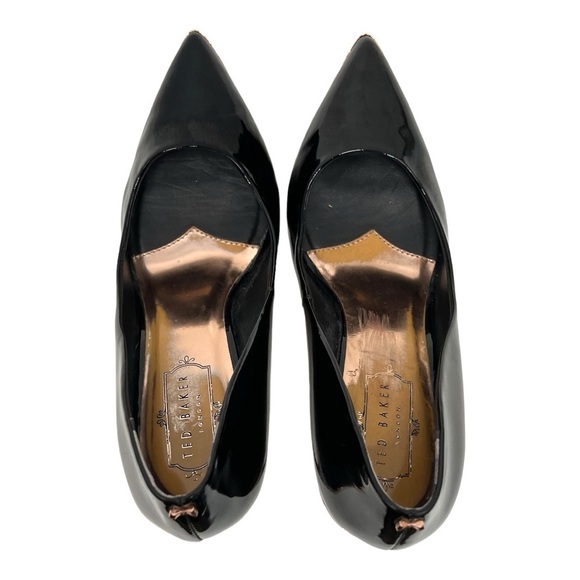 Elegant Black Stiletto Heels - Picture 9 of 16